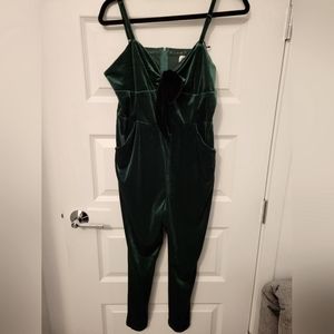 Unique Vintage Emerald Velvet Cropped jumpsuit